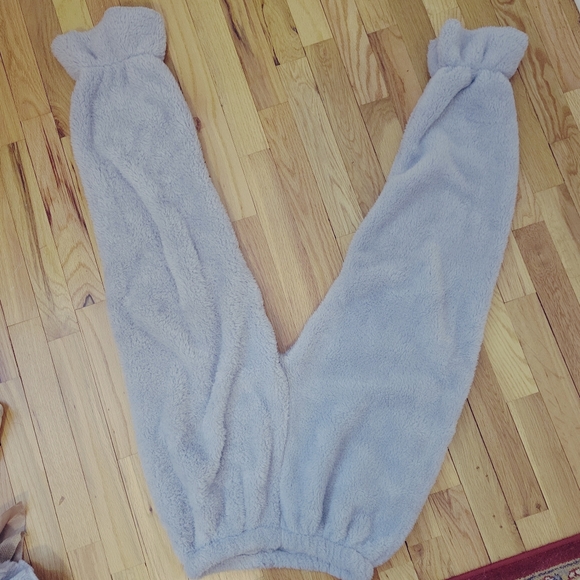 Pastel Bunny Pajama set - Picture 2 of 3